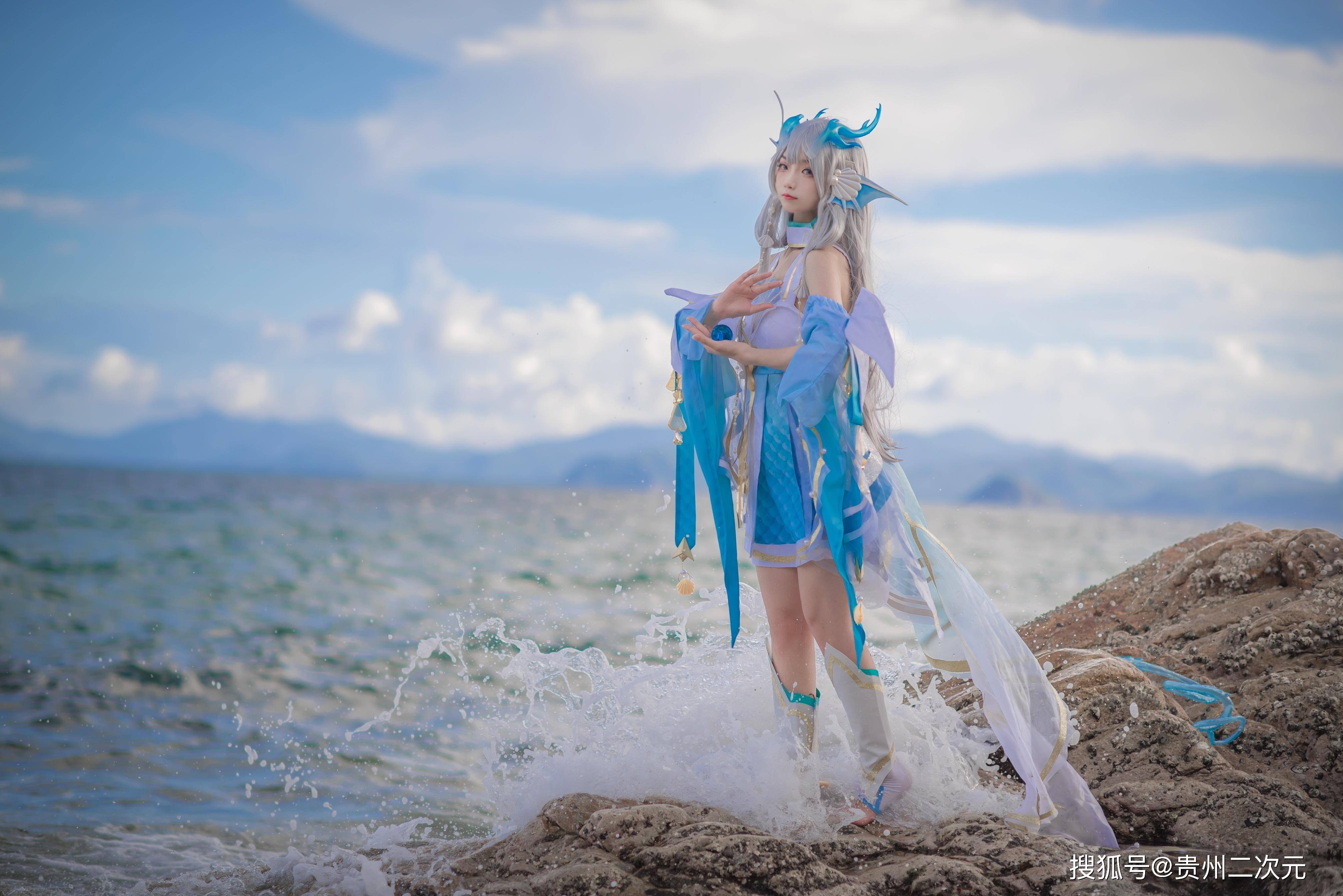 黎明使者 薇恩、黎明使者 雷克顿、黑夜使者 嘉文四世、黑夜使者 内瑟斯；其中全新皮肤【黎明使者 薇恩】，将作为LPL十周年限定皮肤