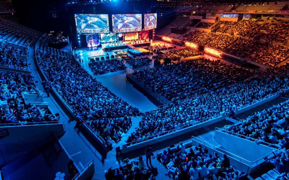 LPL冒泡赛名额仅剩1席：WBG锁定资格 JD Gaming ／ FunPlus Phoenix ／AL三队争一！