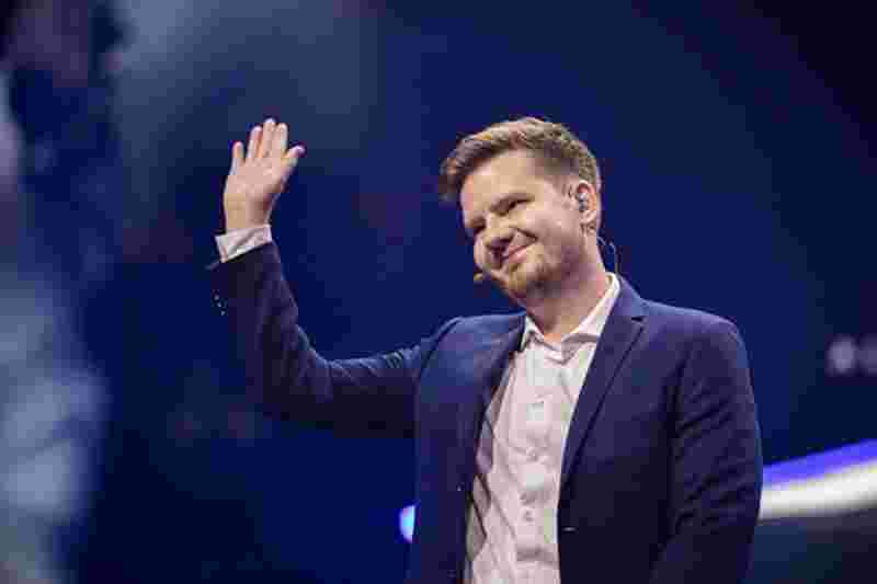 LPL夏季赛区域选拔赛：RNG 3：2 险胜LNG，获得最后一张门票